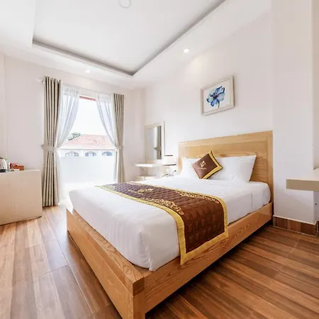 Golden Bee Hotel-2