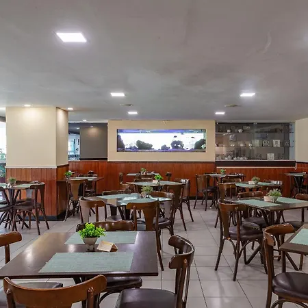 Suíte PÉ NA AREIA com PISCINA, WIFI e ESTACIONAMENTO em PONTA NEGRA-2