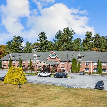 Mountain Inn & Suites Flat Rock-2