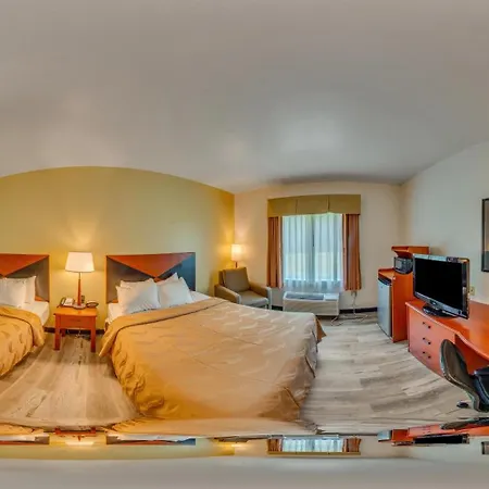 Quality Inn & Suites Chambersburg Northeast-2