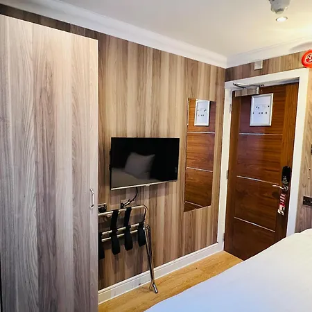 Cheshire Hotel Central London-3