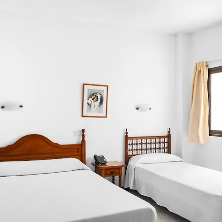Hotel Valencia-3