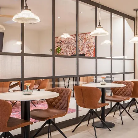 Aerohotel Barcelona Airport 24h-3