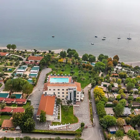Hotel Villa Paradiso Suite-2