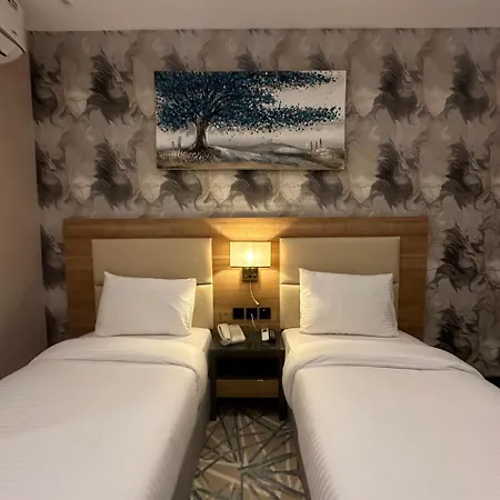 Sky Park Hotel-3