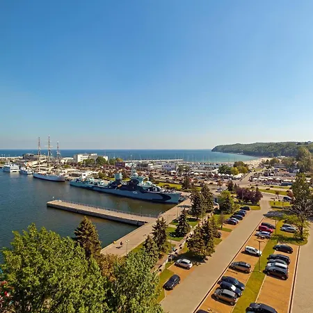 Courtyard By Marriott Gdynia Waterfront-2