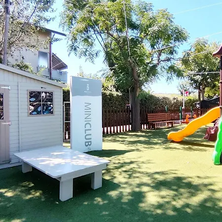 Villaggio Camping Duca Amedeo-3