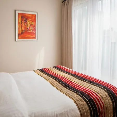 Escala Hotel & Suites-3