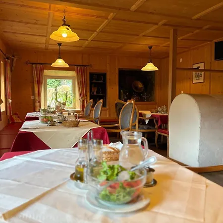 Pension Wirt Am Bach-2
