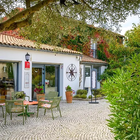 Hôtel Le Peu Breton-3