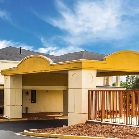 Econo Lodge - Conyers-3