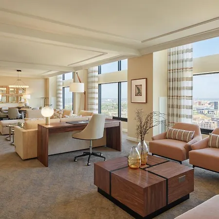 Sheraton Kansas City Hotel At Crown Center-2