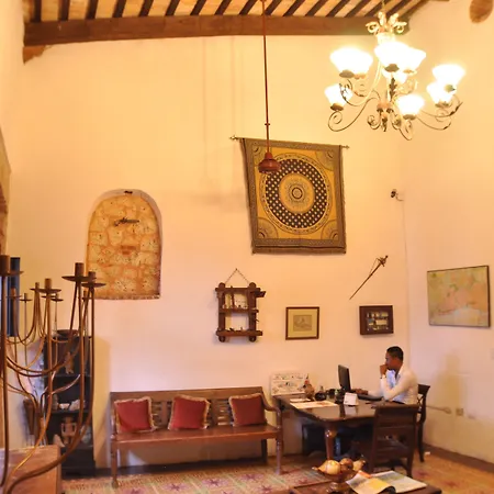 Dona Elvira Boutique Hotel-3