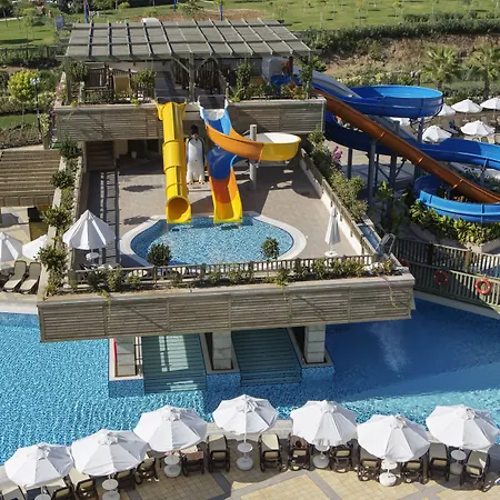Crystal Palace Luxury Resort & Spa-3