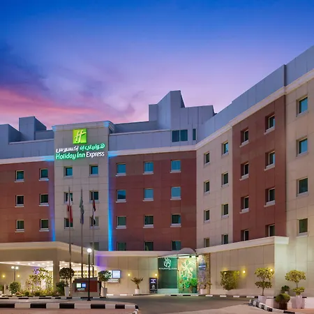 Holiday Inn Express Dubai Internet City By Ihg-2