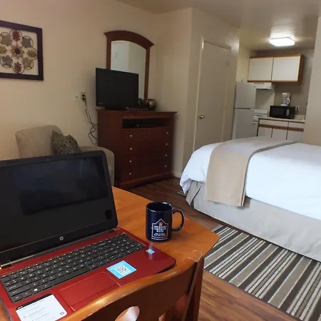 Affordable Suites Statesville-2