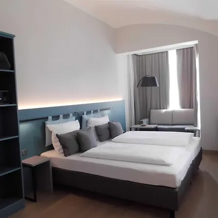 Pension Elisabeth - Rooms & Apartments-3