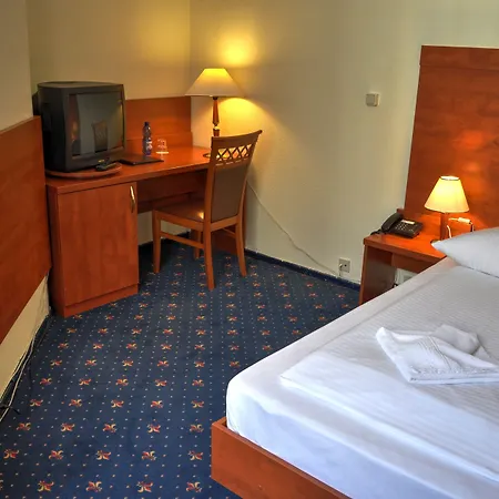 Hotel Europa City-2