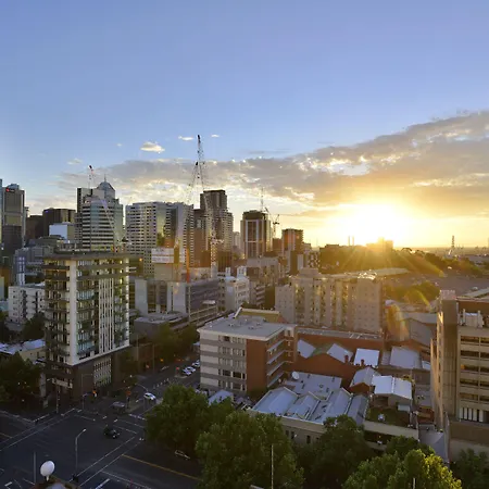 Mercure Melbourne Therry Street-3