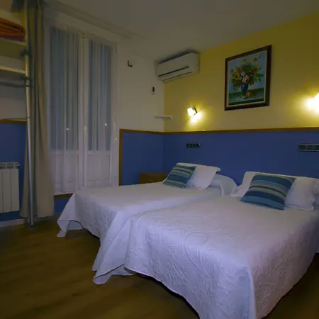 Pension Irune By Vivere Stays-3