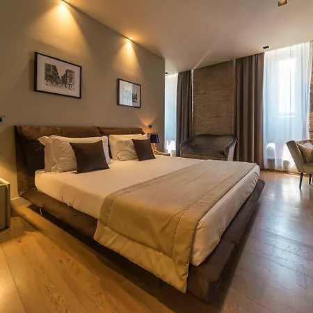 Campo Marzio Luxury Suites-3