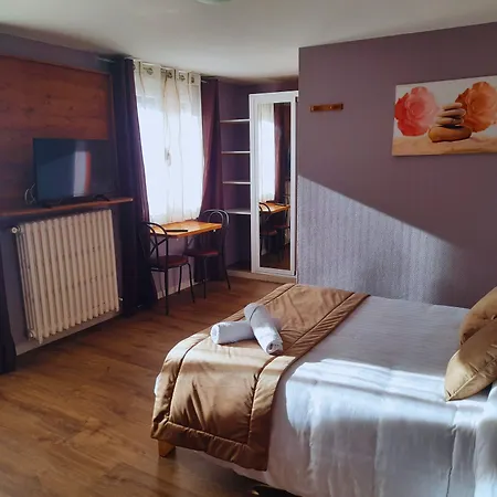 Le Catalan - Hôtel et appartements-3