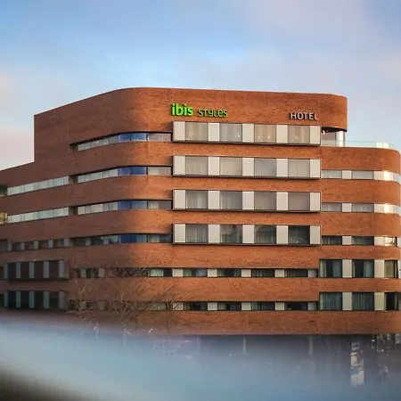 ibis Styles Arnhem Centre-2
