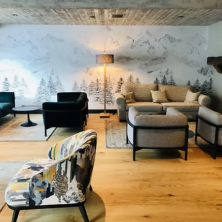 Grand Hotel Courchevel 1850-2