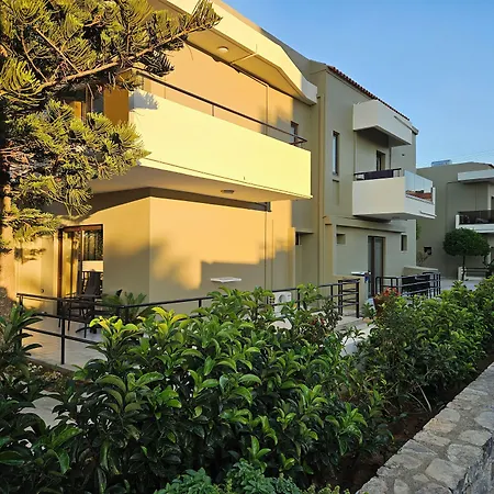 Petousis Hotel & Suites-3