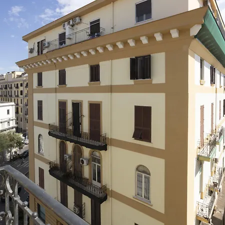 Giuly Suites & Rooms-2