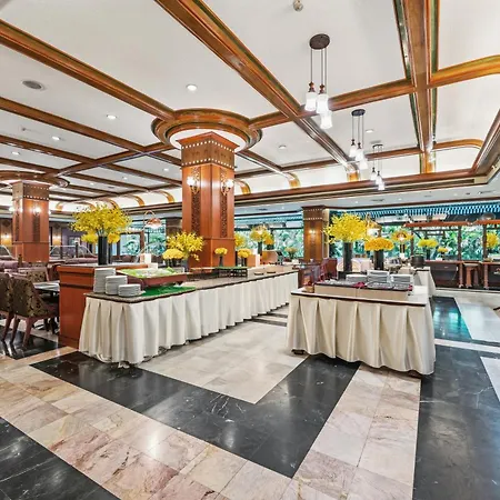 Town In Town Hotel Bangkok-2