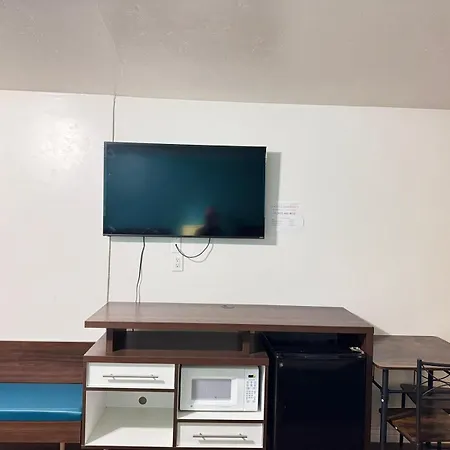 Alien Residence Inn-2