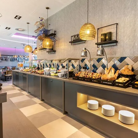 Leonardo Hotel Dortmund-2