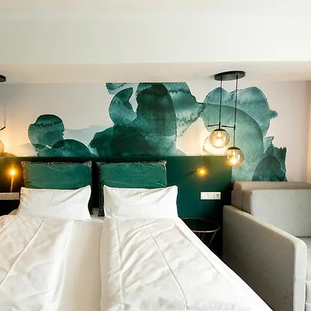 Dormero Hotel Freiburg-3
