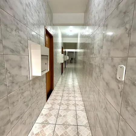Hotel Reality-2