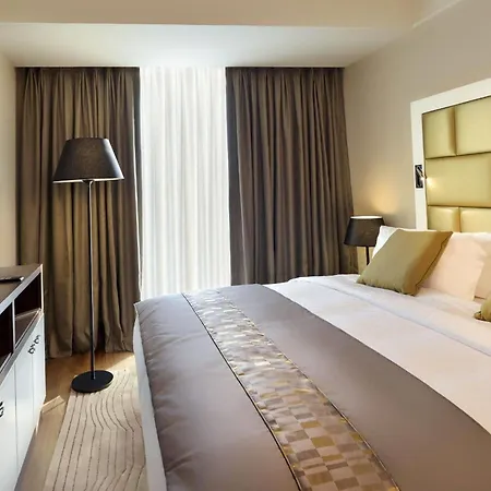 Wyndham Grand Istanbul Europe-3