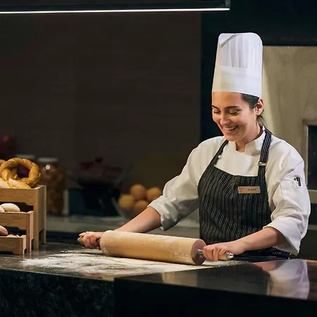 Fairmont Quasar Istanbul Hotel-3
