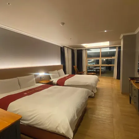 Ariana Hotel-2