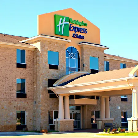 Holiday Inn Express & Suites Bonham By Ihg-2