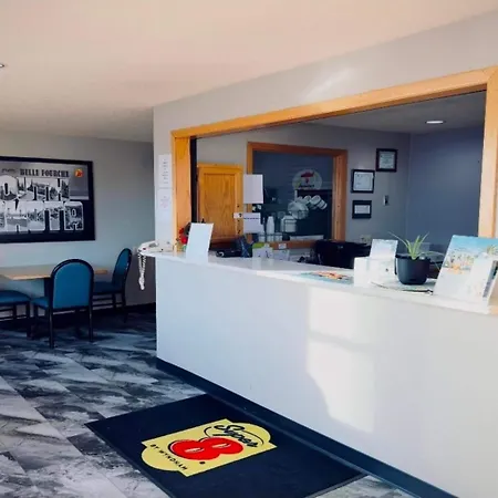 Super 8 By Wyndham Belle Fourche Sd-3