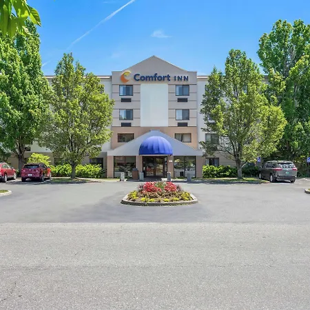 Comfort Inn White River Junction-3
