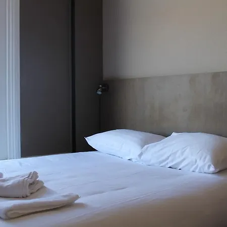 Aston City Hotel-2