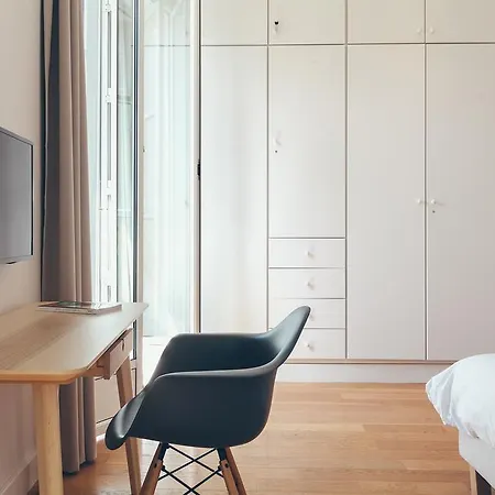Appartement T4 cours de l'intendance-2