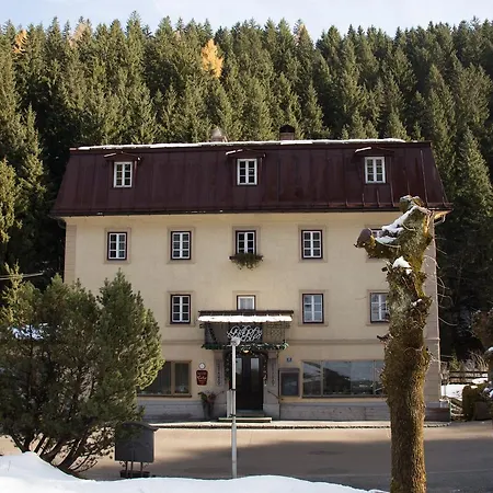 Hotel Echo-3