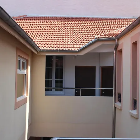 Hotel Jenner-3