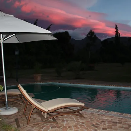 Orange-Ville Lodge & Guesthouse-2