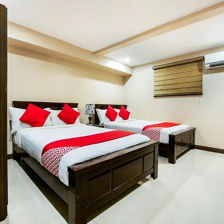 Oyo 419 La Scala Residences-3