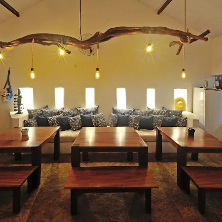Vila Do Vento, Prea-2