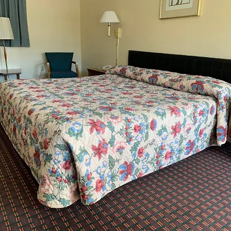Regal Inn Clayton-3