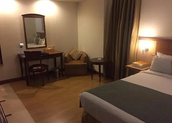 Embassy Inn Hotel Karachi